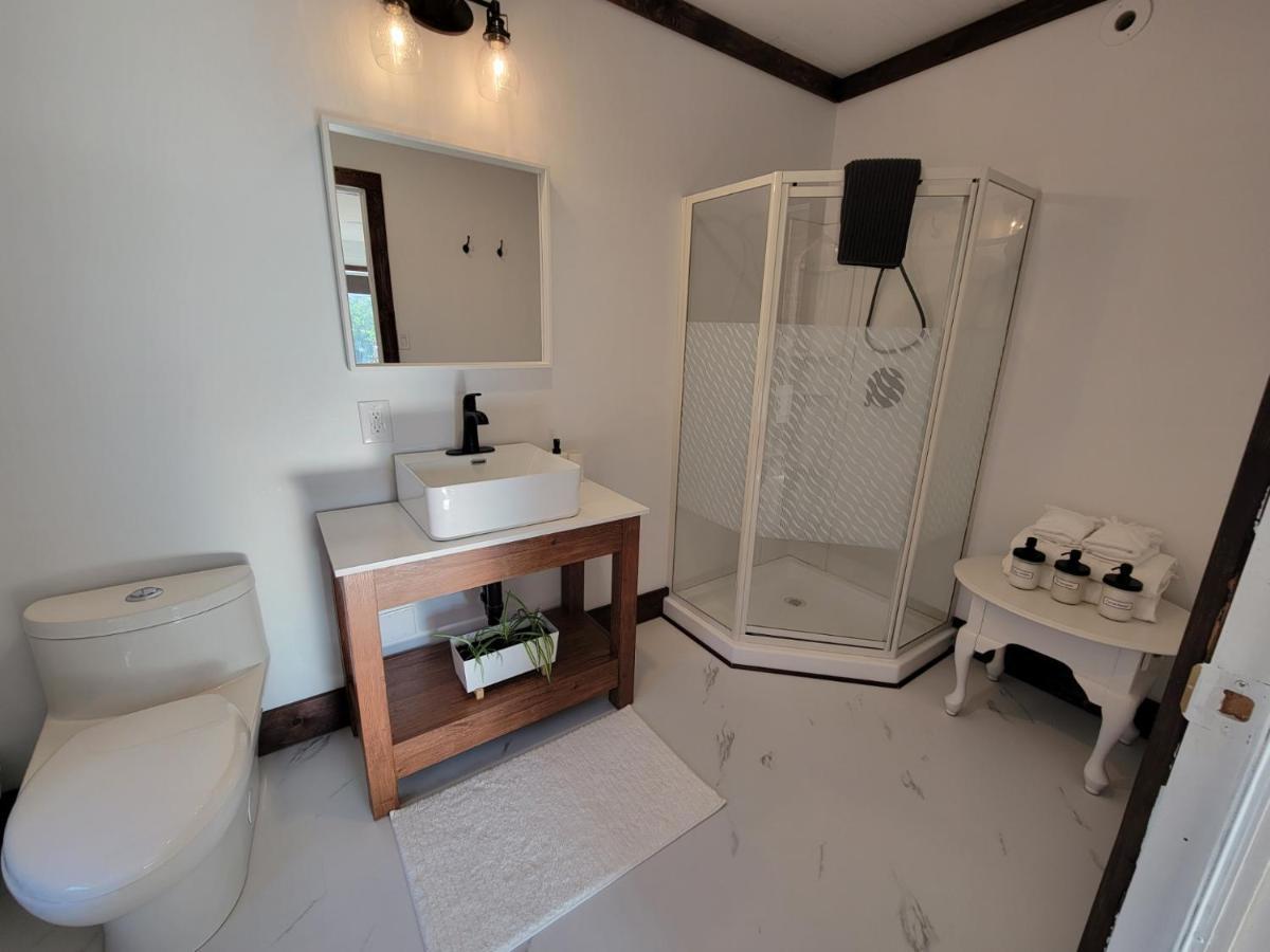 Stone House Kenora 아파트 외부 사진